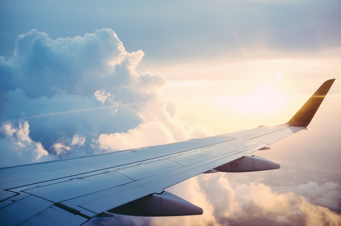 Comment fonctionne une aile d’avion ? (Explication simple et claire)