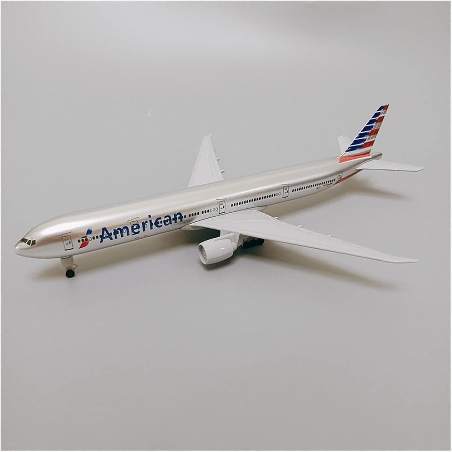 Boeing 777 American Airlines miniature