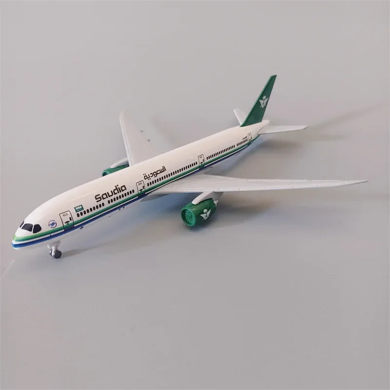Boeing 787 Saudia Airlines en maquette