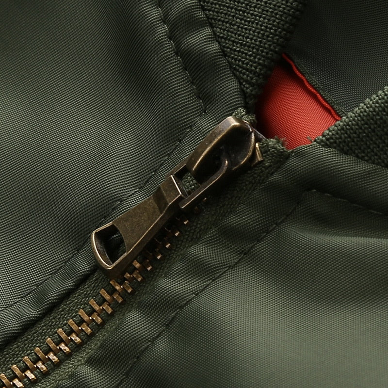 Col bord-cote blouson aviateur vert