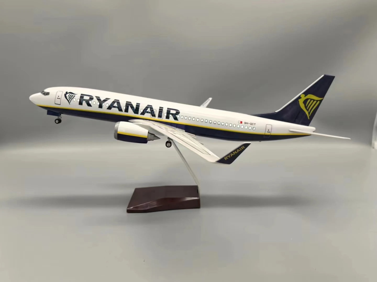 Maquette Avion B737 Ryanair