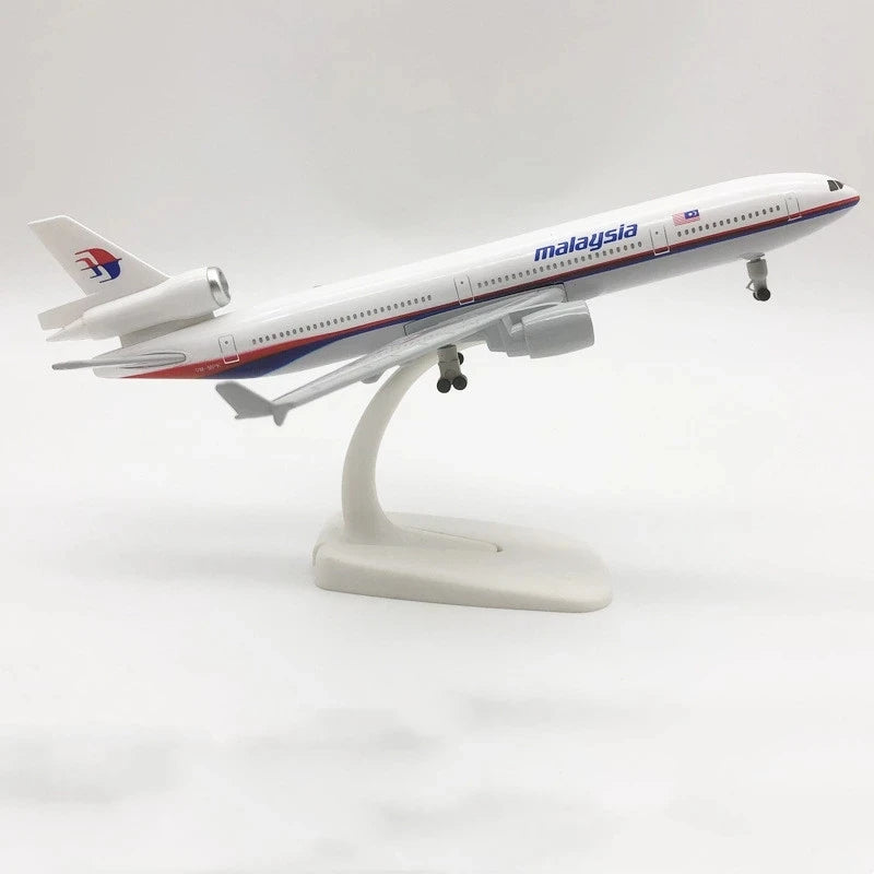 Maquette Métal MD-11 Malaysia Airlines 1/400