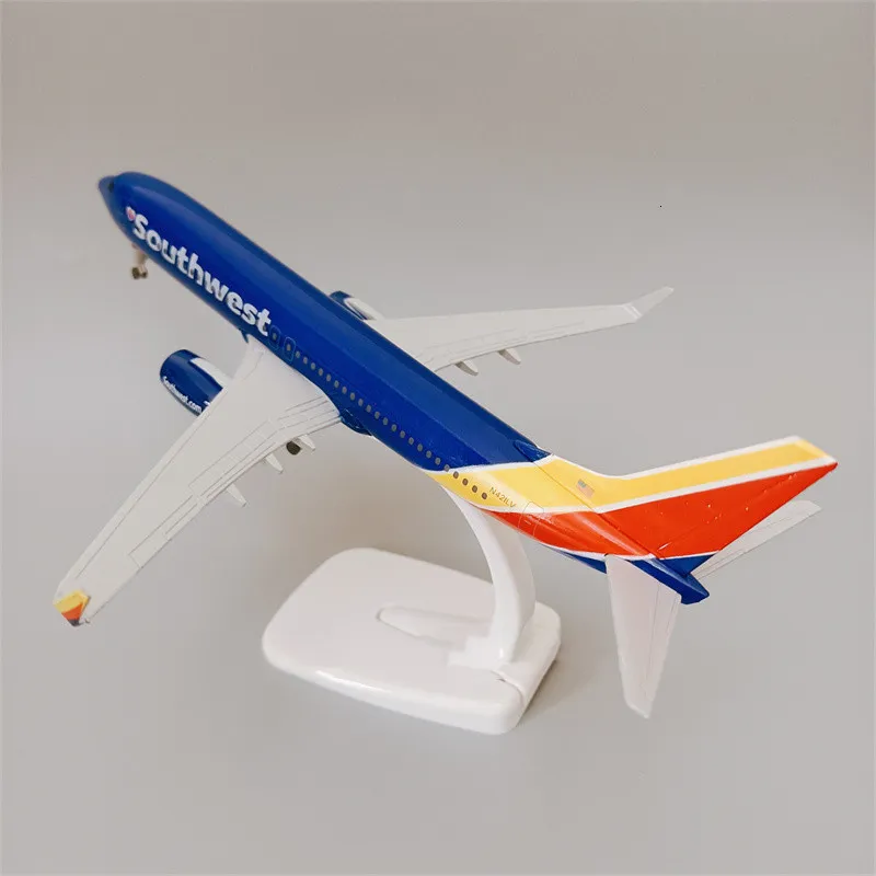 Miniature avion 737 Southwest Airlines