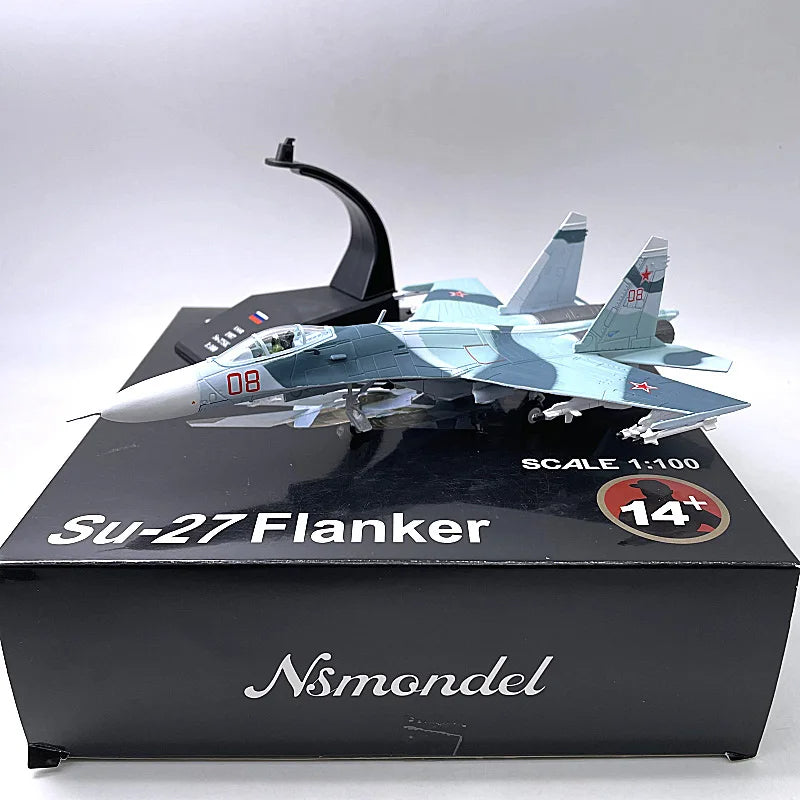Miniature avion de chasse SU-27