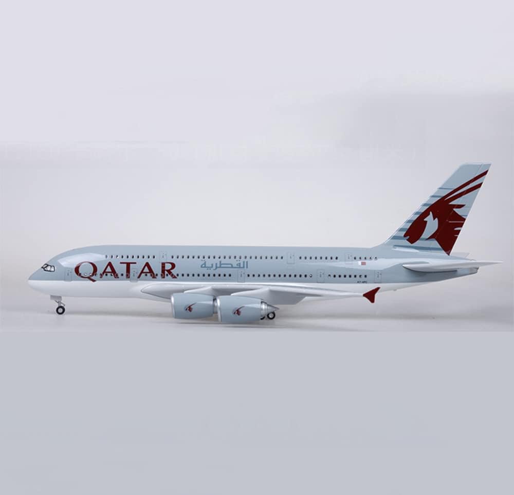 Maquette avion Qatar Airways pour collectionneurs