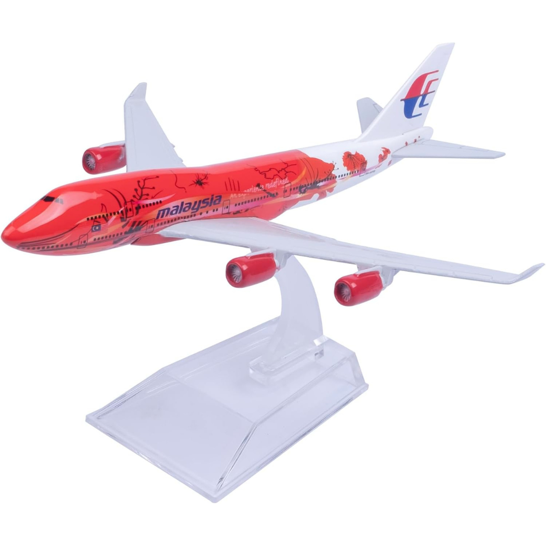 maquette avion livrée spéciale b747
