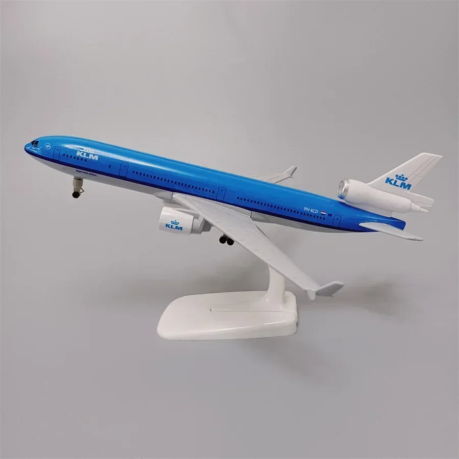maquette avion md-11 klm