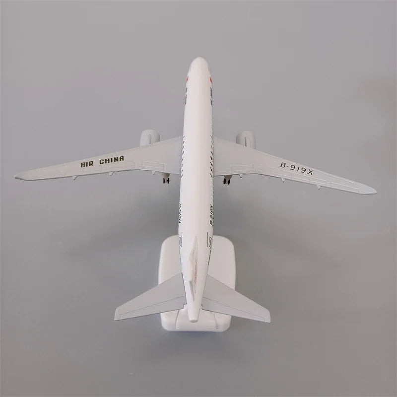 Maquette Métal C919 Air China 1/400