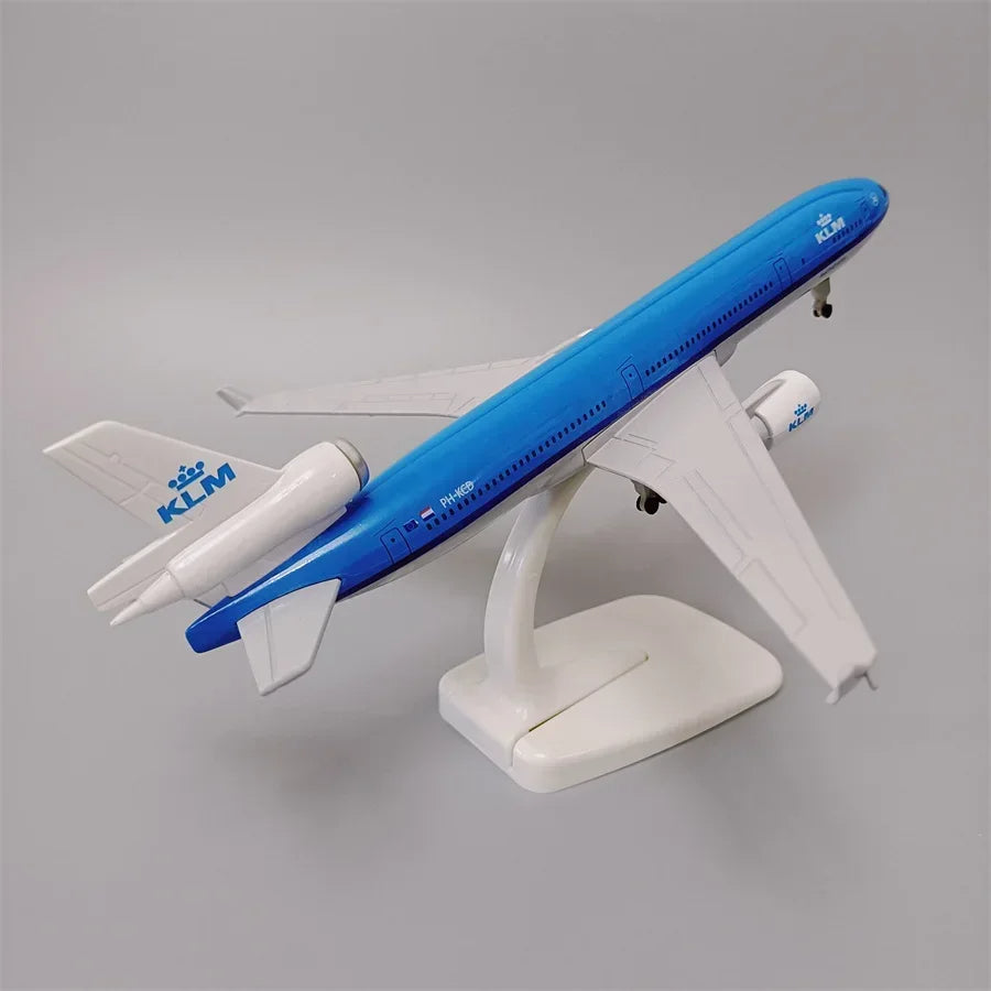 maquette md 11 klm