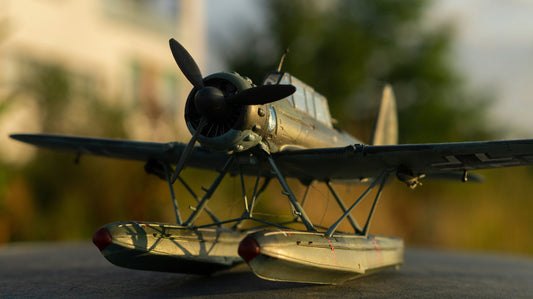 Comment débuter dans la construction de maquettes d’avions : le guide complet