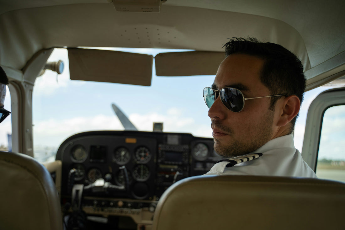 Les pilotes célèbres qui ont rendu les lunettes aviateur légendaires