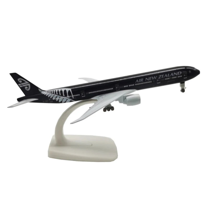 Aéo - Maquette Boeing B777 Air New Zealand 1/250