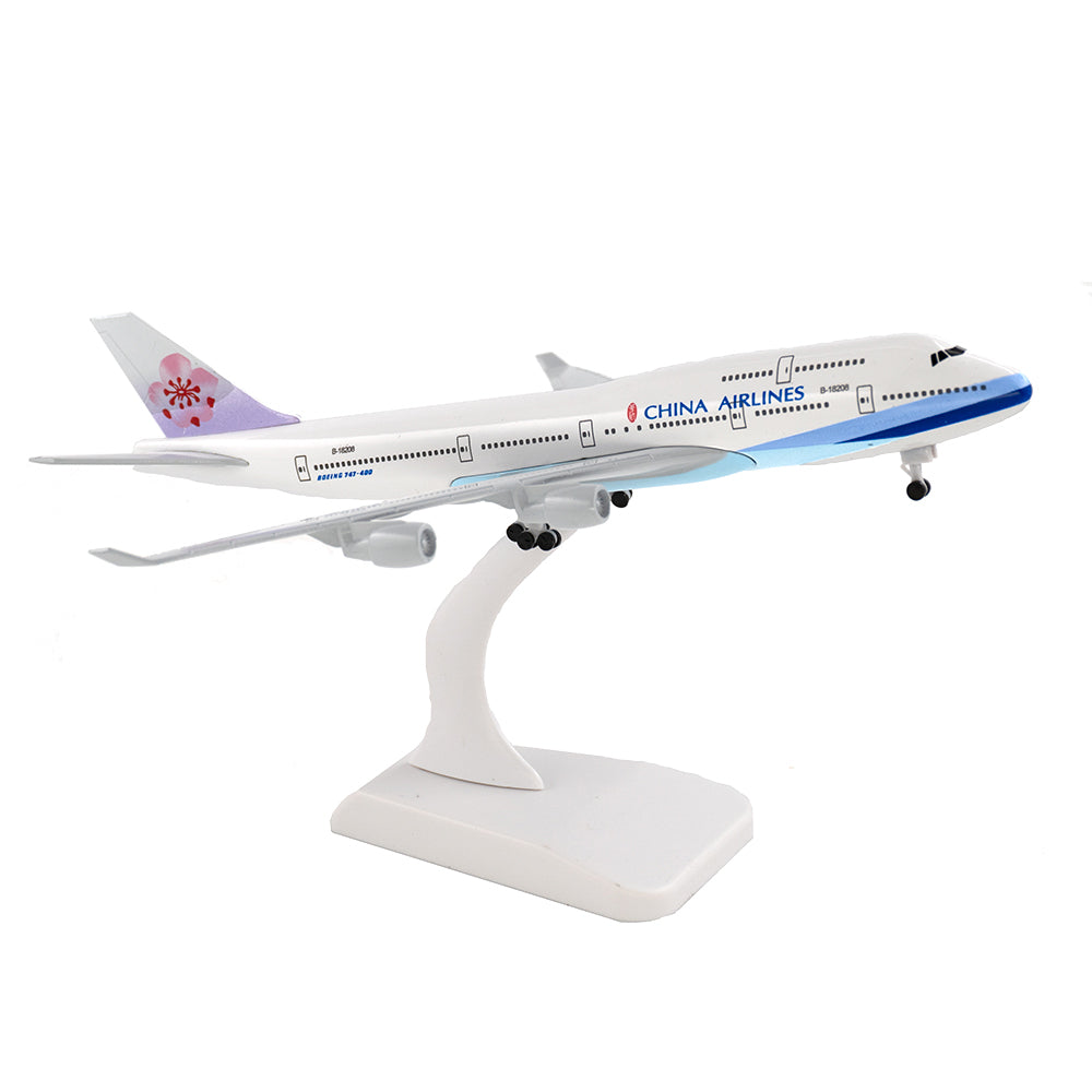 Aéo - Maquette Boeing B747 China Airlines 1/250