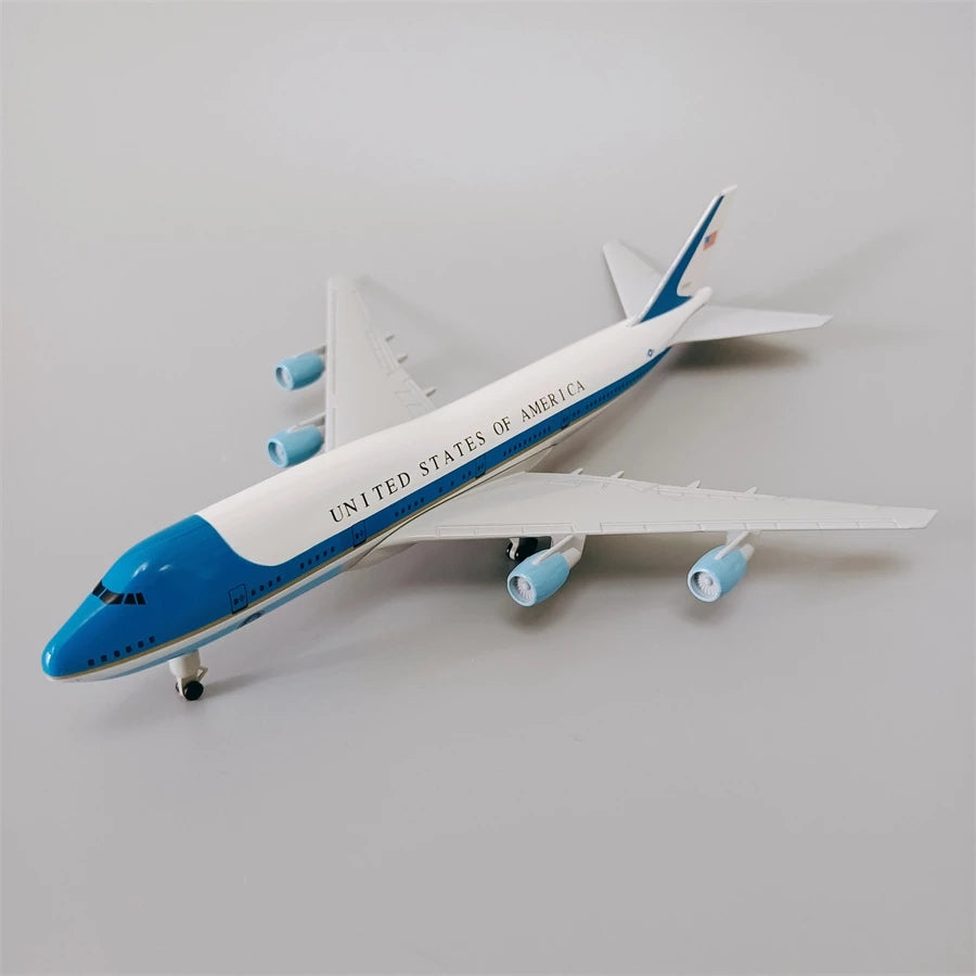 Aéo - Maquette Boeing B747 Air Force One 1/250