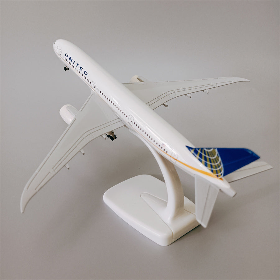 Aéo - Boeing B787 United 1/250