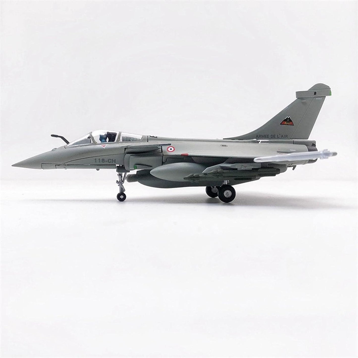 Aéo - Maquette Rafale C 1/100