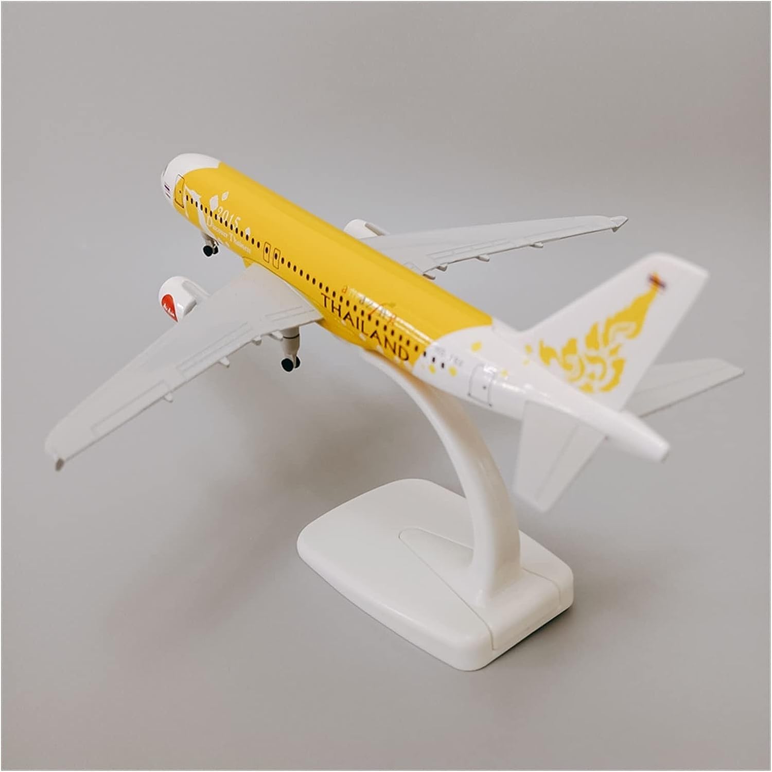 Aéo - Maquette Airbus A320 Air Asia Thailand 1/250