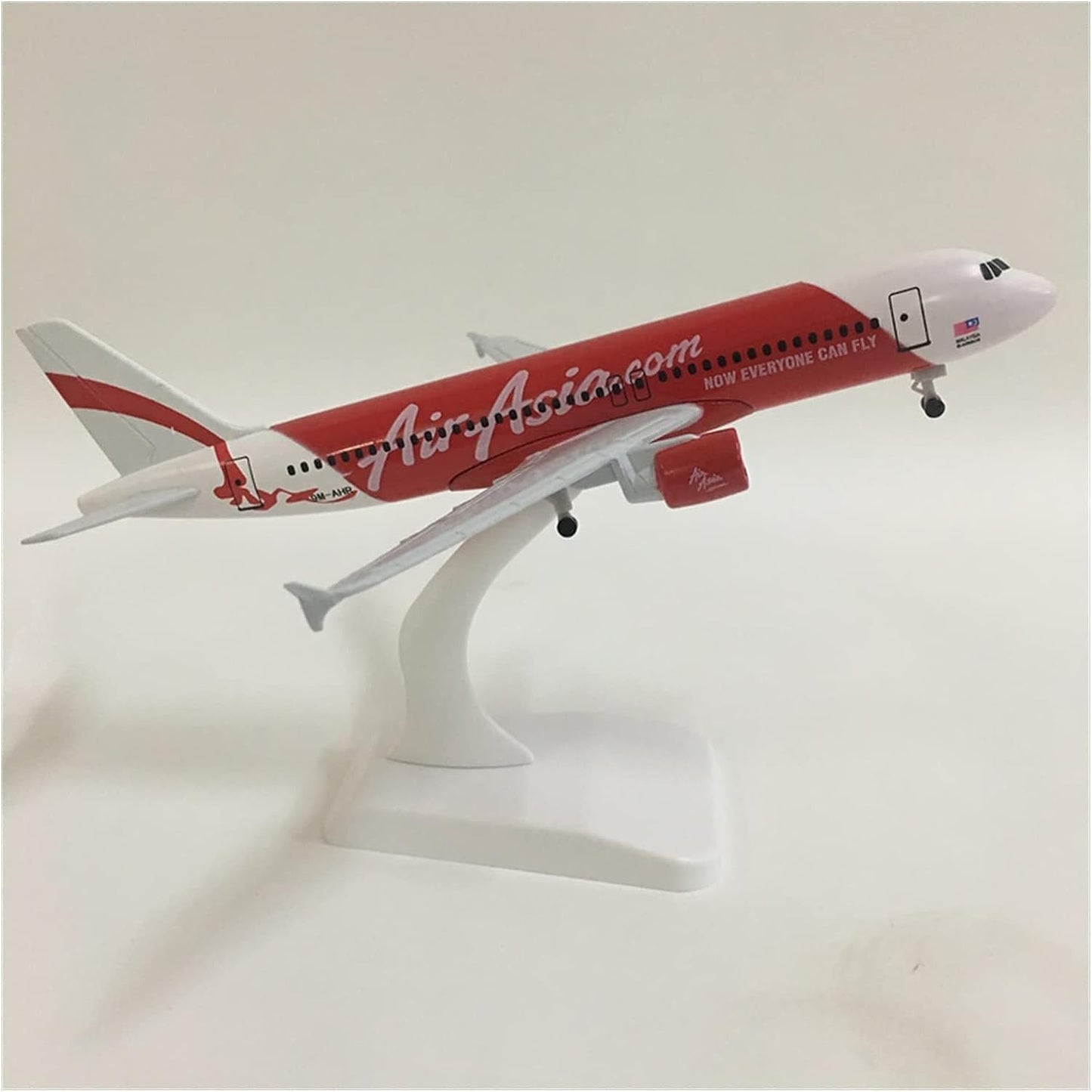 Aéo - Maquette Airbus A320 Air Asia 1/250