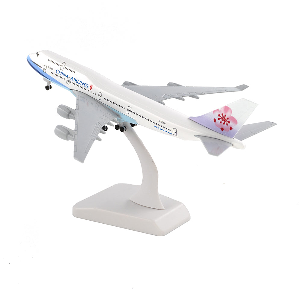 Aéo - Maquette Boeing B747 China Airlines 1/250