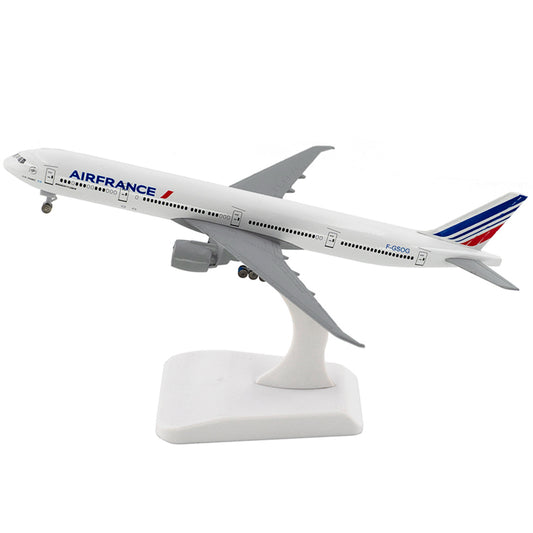 Aéo - Maquette Boeing B777 Air France 1/250