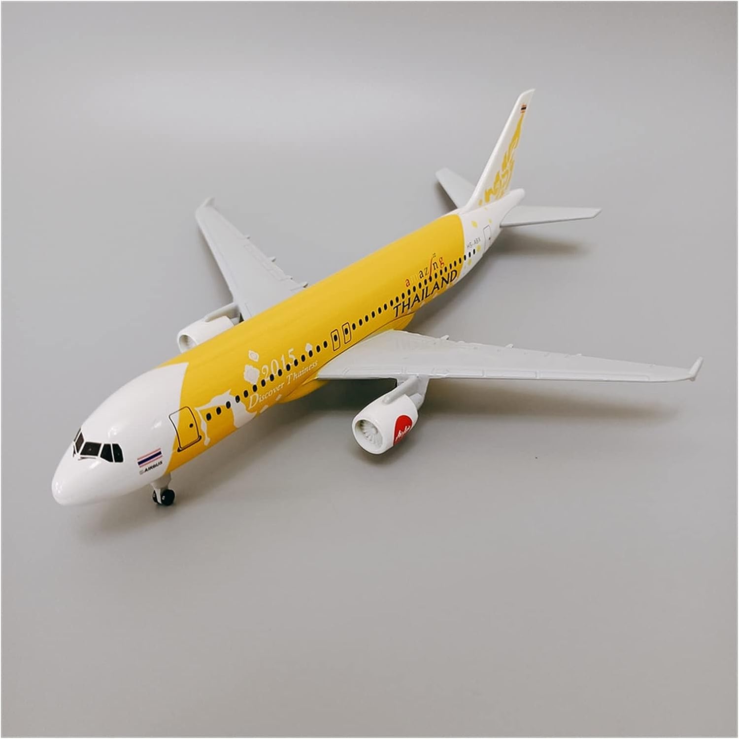Airbus A320 AirAsia miniature rouge