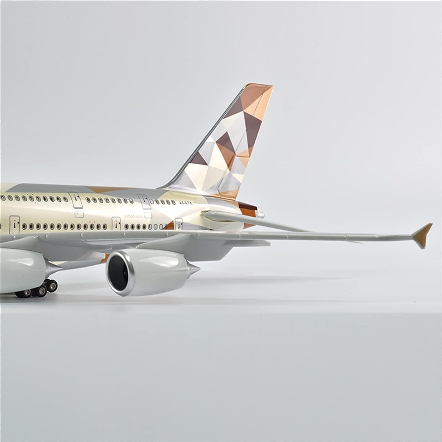 Airbus A380 Etihad modèle réduit