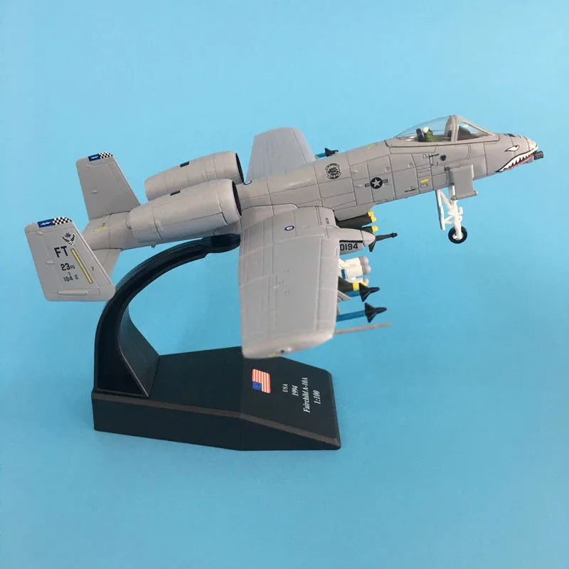 Maquette A-10 Thunderbolt 1/100