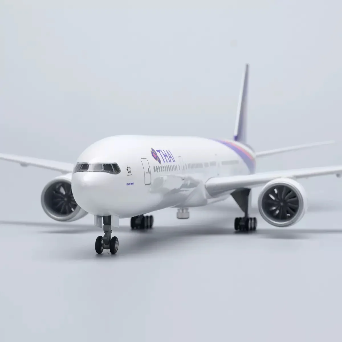 Maquette Avion Boeing 777 Thai Airways 