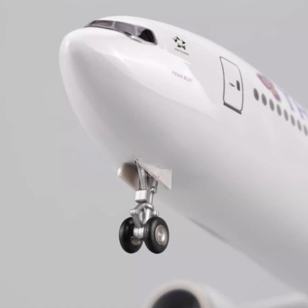 Maquette Avion de ligne Boeing 777 Thai Airways Prestige