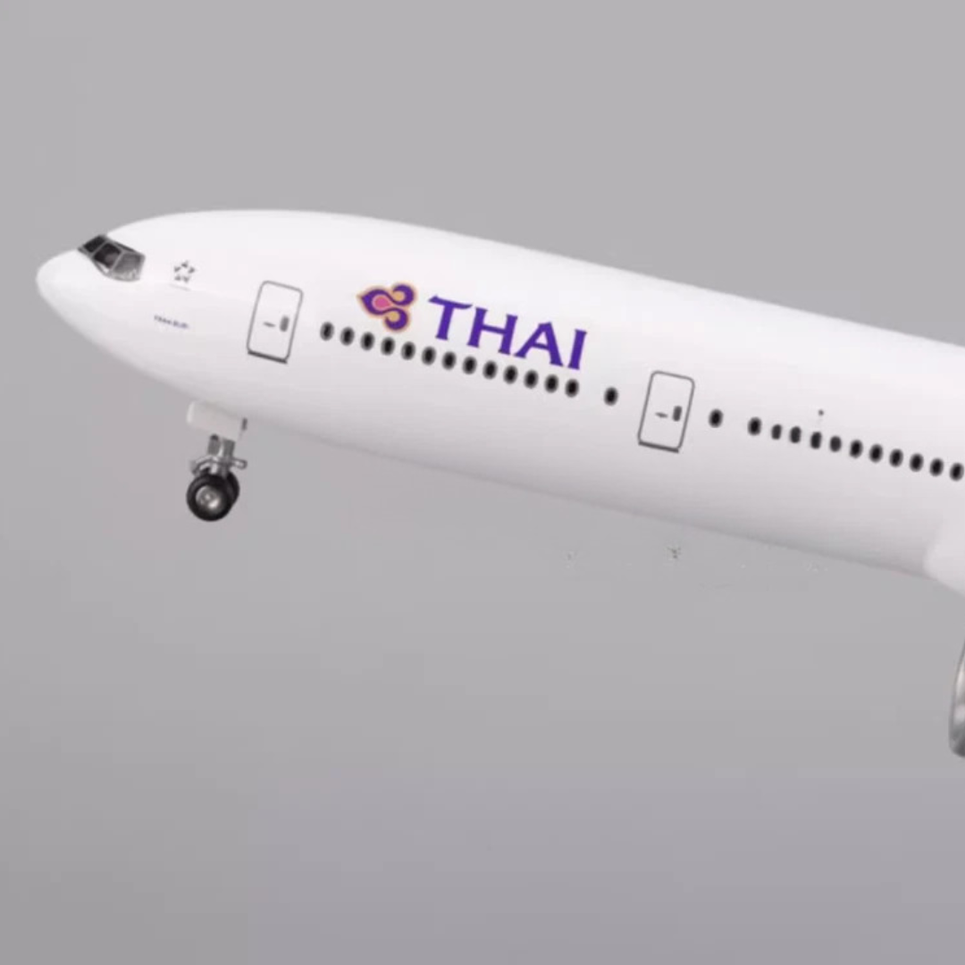 Maquette B777 Thai Airways 