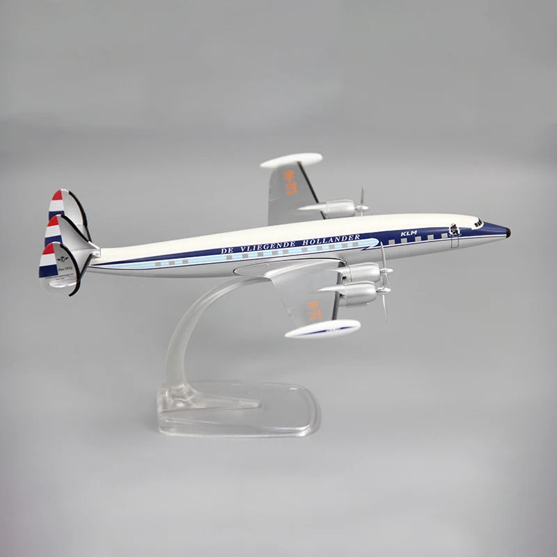 Maquette Lockheed Super Constellation KLM détaillée