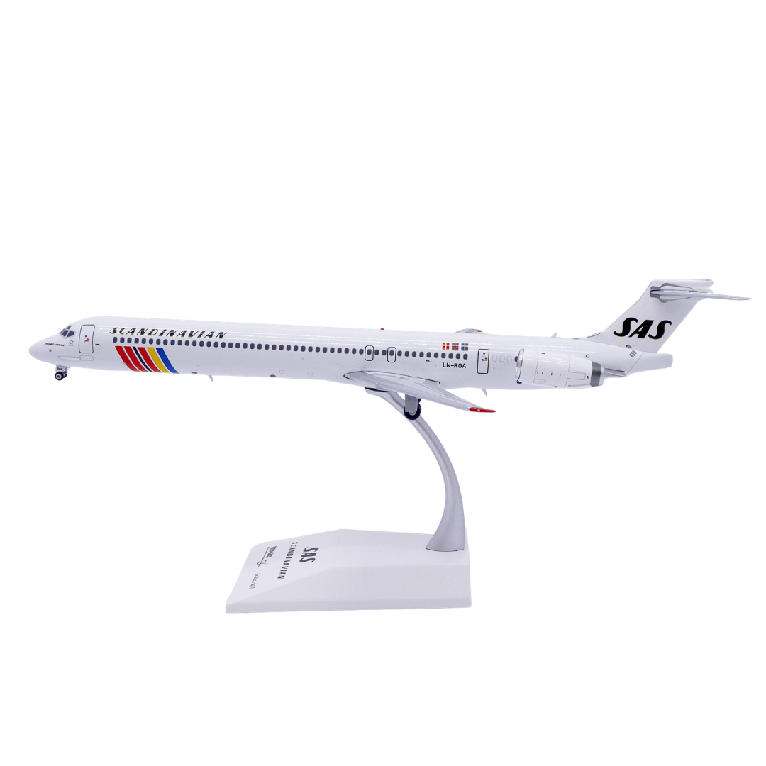 Maquette MD-90 Scandinavian