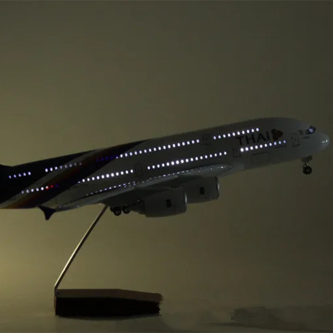 Maquette avion de ligne A380 Thai Airways Prestige