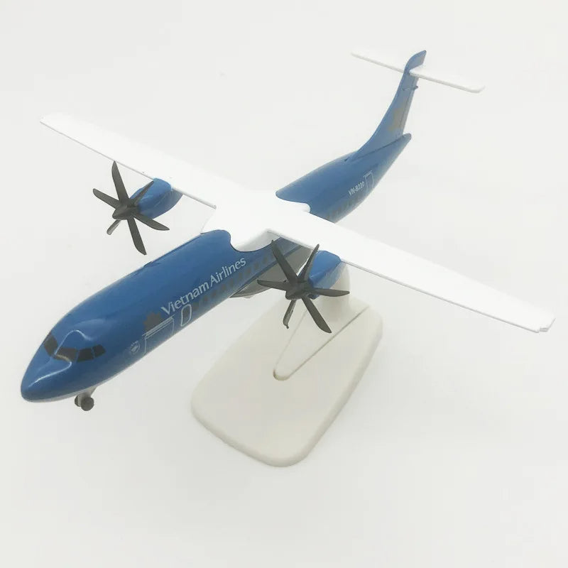 Maquette avion regional ATR-72