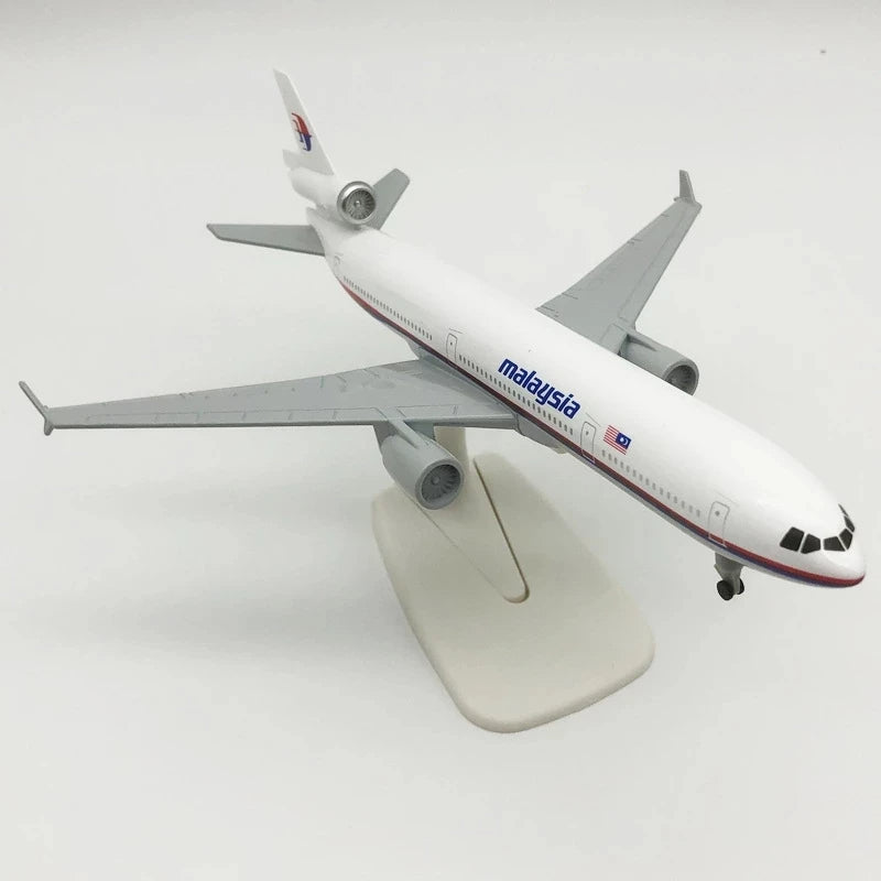 Maquette Métal MD-11 Malaysia Airlines 1/400