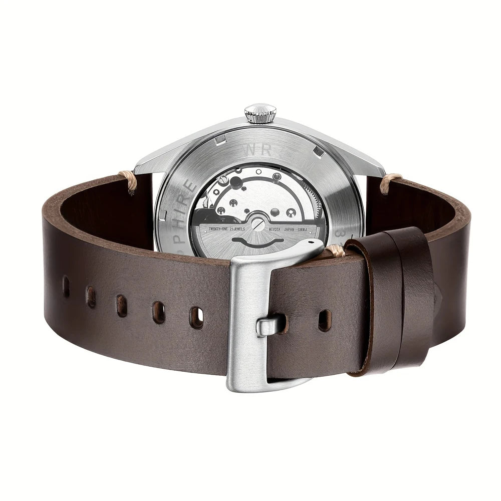 Montre pilote élégante au design aéronautique vintage
