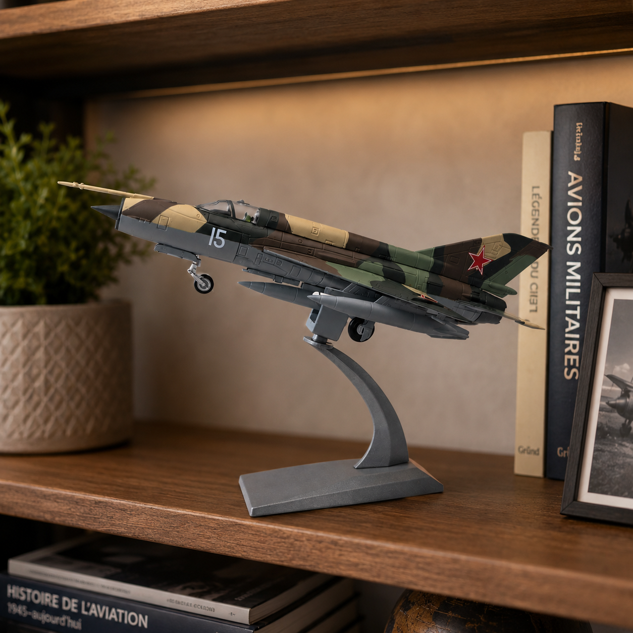 Réplique fidèle du MiG-21 soviétique