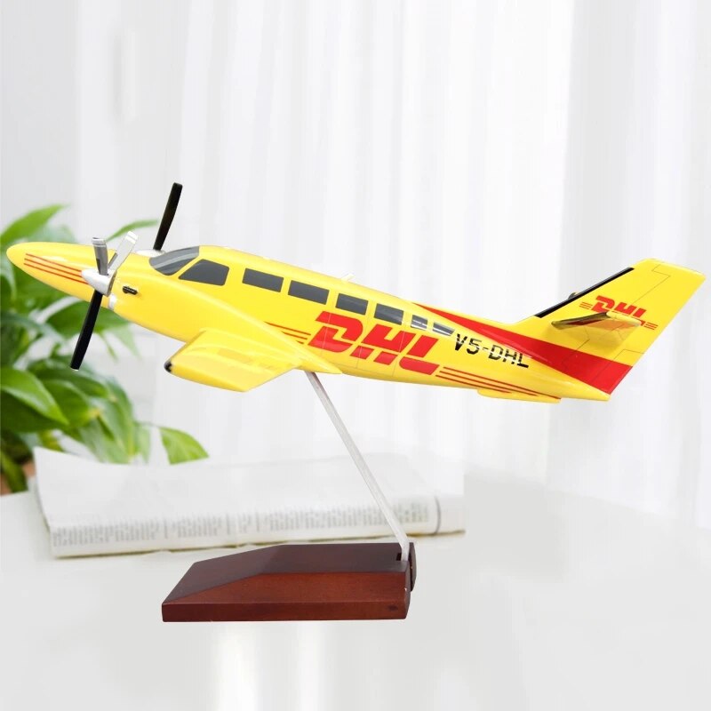 Aéo - Maquette Cessna 406 Skyhawk DHL 1/32