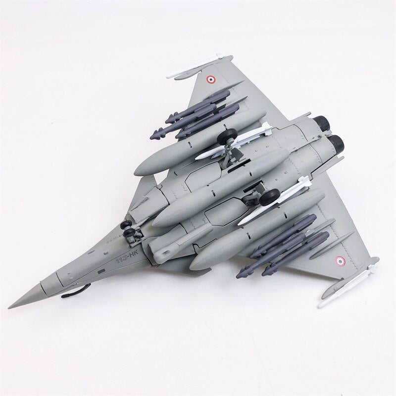 Aéo - Maquette Rafale 1/100