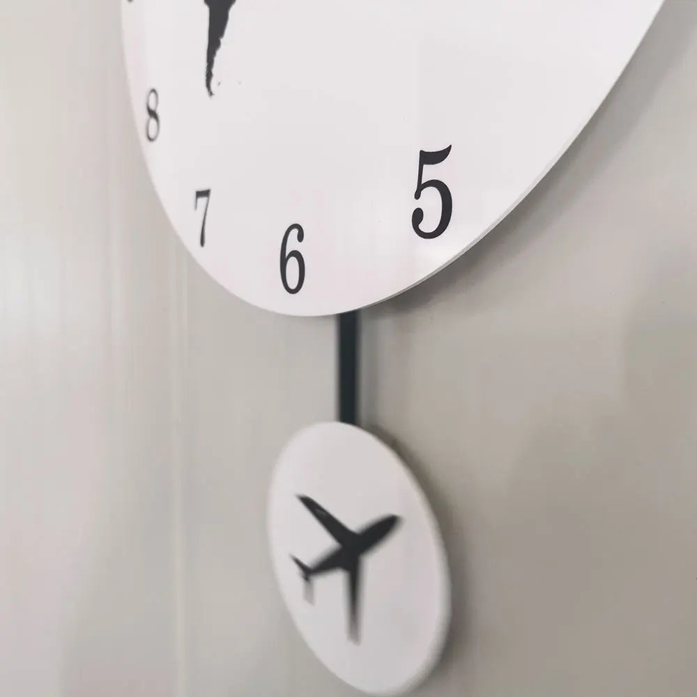 horloge murale avion monde