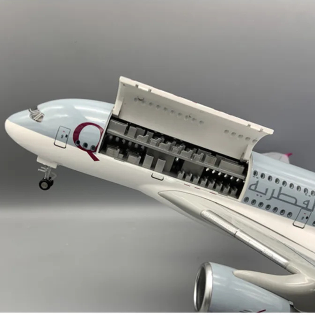 maquette A380 Qatar Airways avec intérieur visible