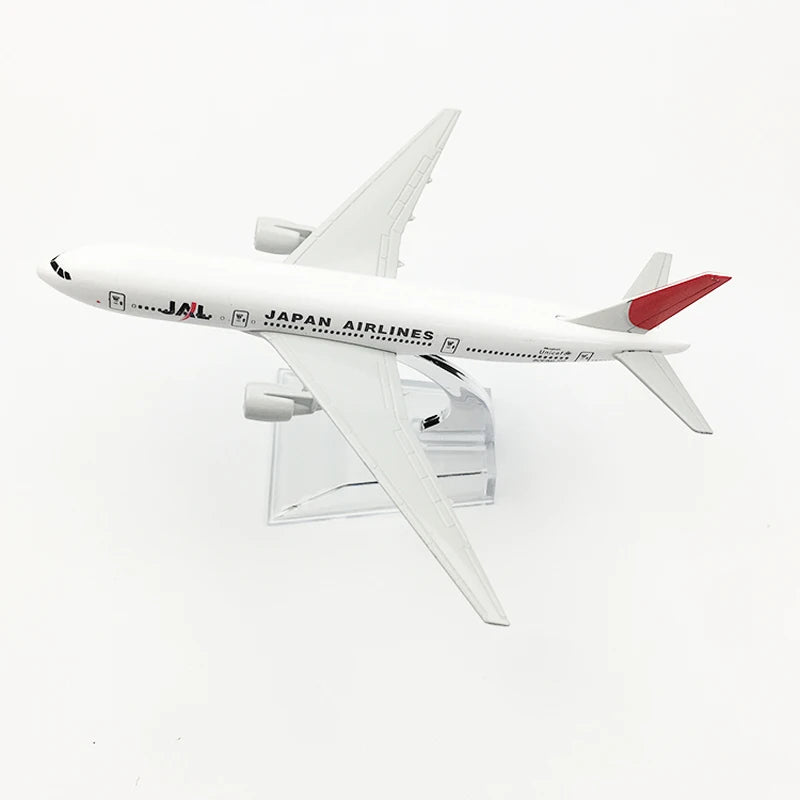 maquette aviation b777 japan airlines