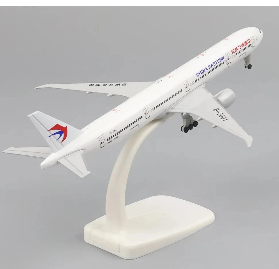maquette aviation moderne b777 china eastern