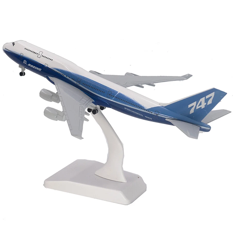 maquette avion long courrier b747