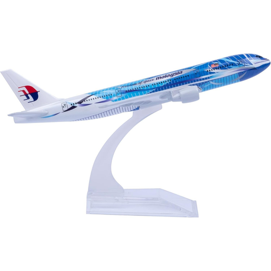 maquette boeing 777 malaysia airlines
