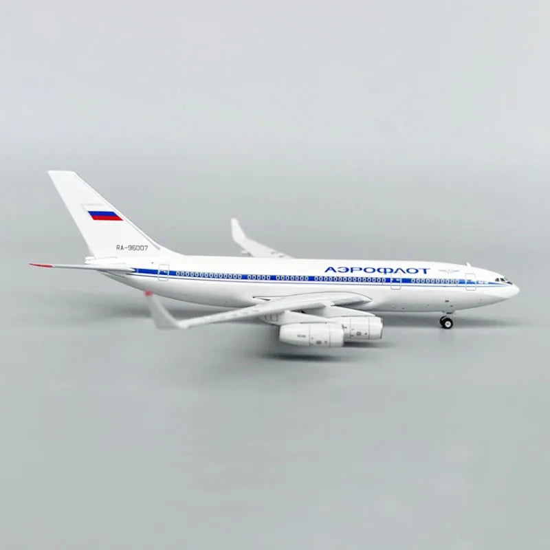 maquette il-96 détaillée