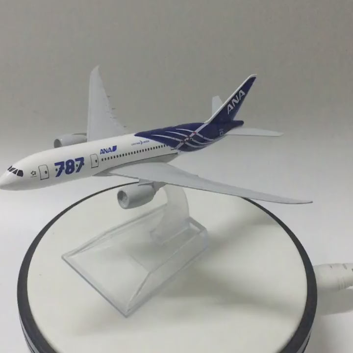 maquette boeing 787 ana décoration