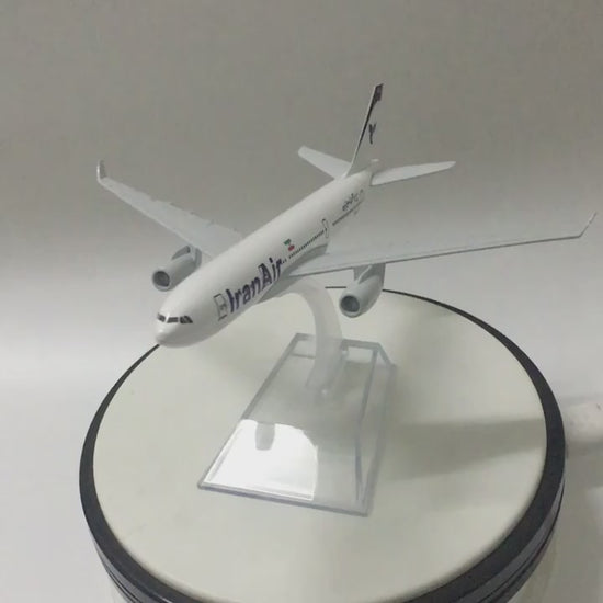miniature avion a330 compagnie Iran Air