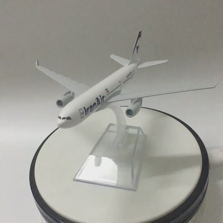 miniature avion a330 compagnie Iran Air
