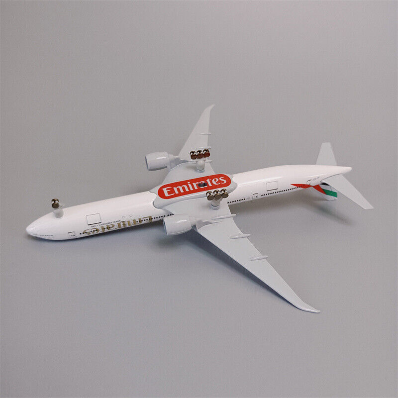 Aéo - Boeing B777 Emirates 1/250